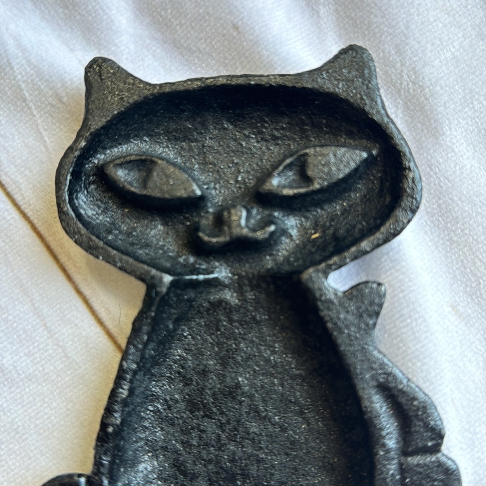 Cat cast iron decor - Picture 3 of 9